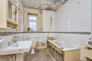 Photo 5- click for photo gallery